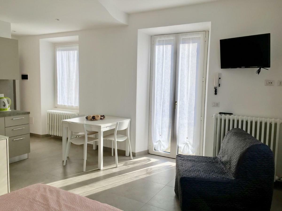 Casa Cesira Apartment เปตเตนาสโก ภายนอก รูปภาพ